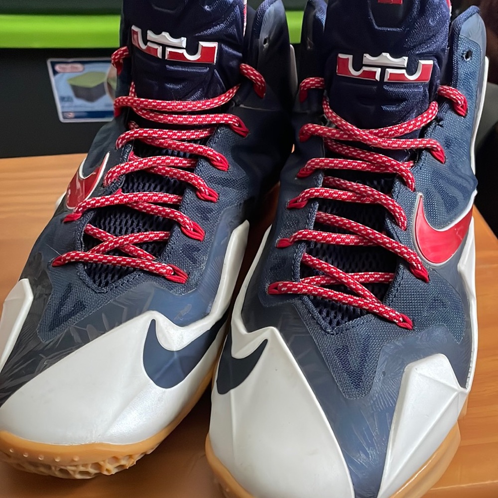Lebron 11